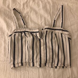 Brandy Melville crop top
